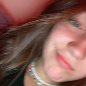 Meet your Posher, Carli muffett